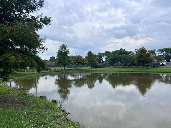 140 WEST LAKES Boulevard, Alexandria, LA 71303