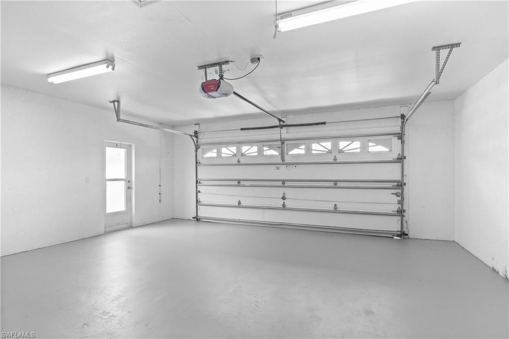 3332 SE 22nd Pl, Cape Coral, FL 33904 Photo