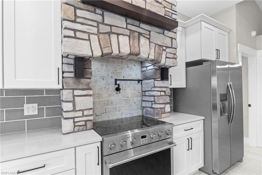 3332 SE 22nd Pl, Cape Coral, FL 33904 Photo