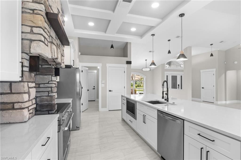 3332 SE 22nd Pl, Cape Coral, FL 33904 Photo