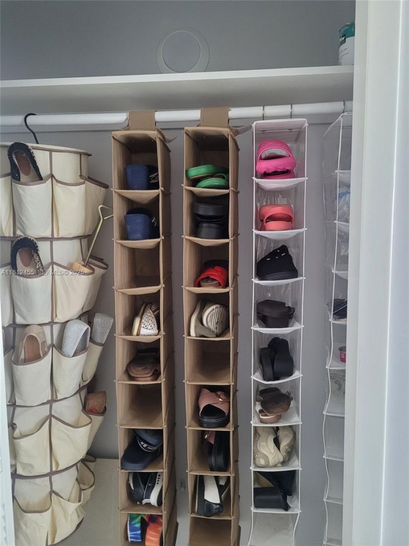 4330 Hillcrest Dr, Unit 619, Hollywood, FL 33021 Photo