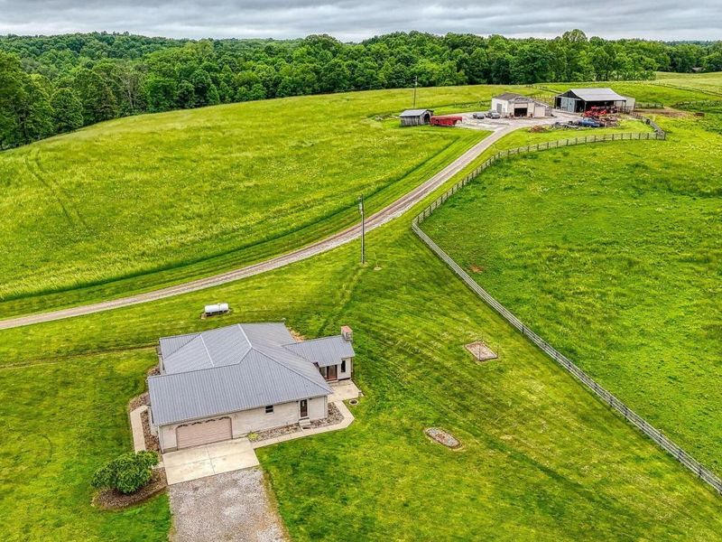 10057 State Route 776, Jackson, OH 45640 Photo 2