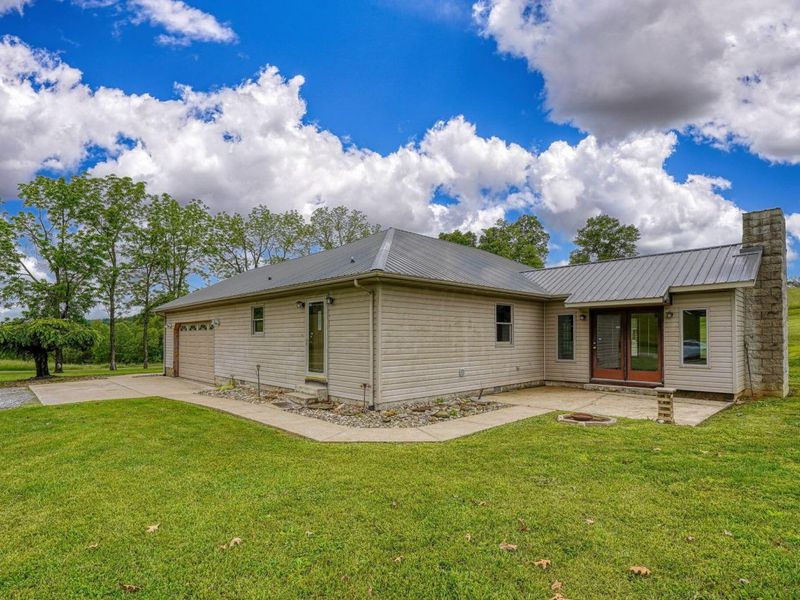 10057 State Route 776, Jackson, OH 45640 Photo 9