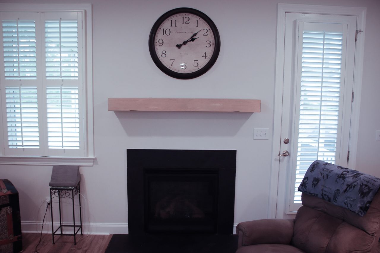 683 Yellow Leaf Lane Photo 15