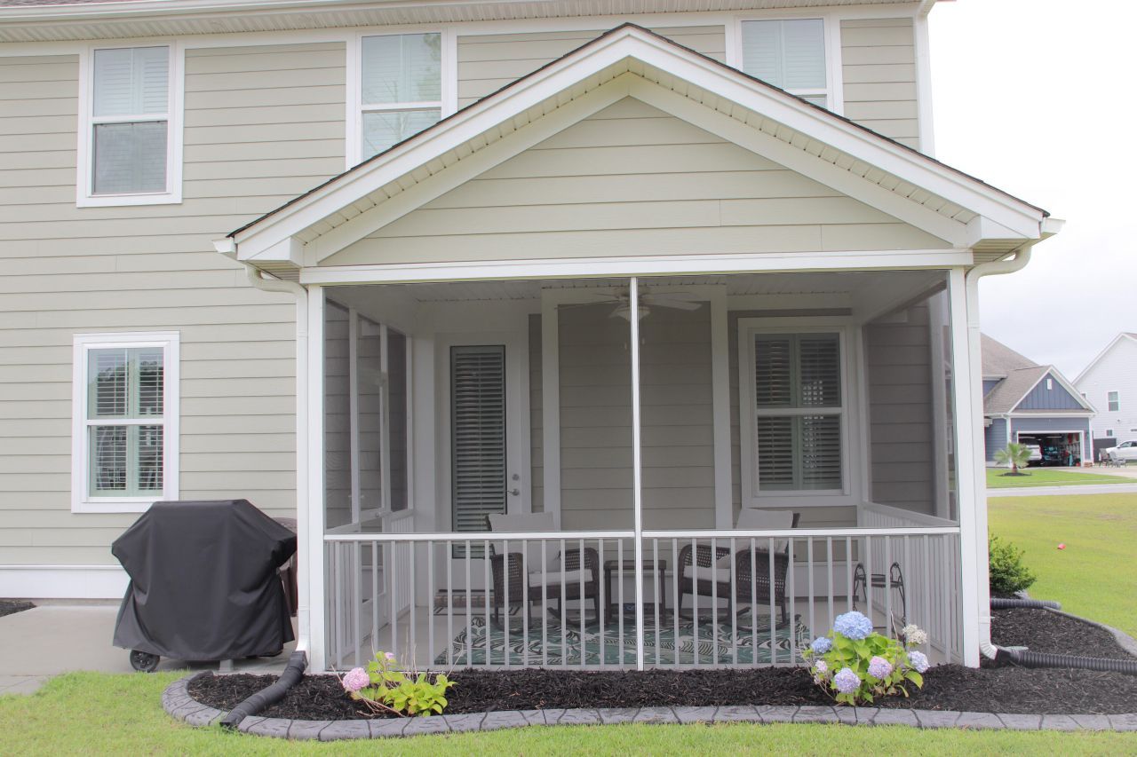 683 Yellow Leaf Lane Photo 6