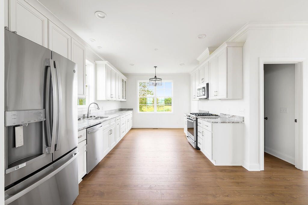 1716 Cravens Street Photo 11