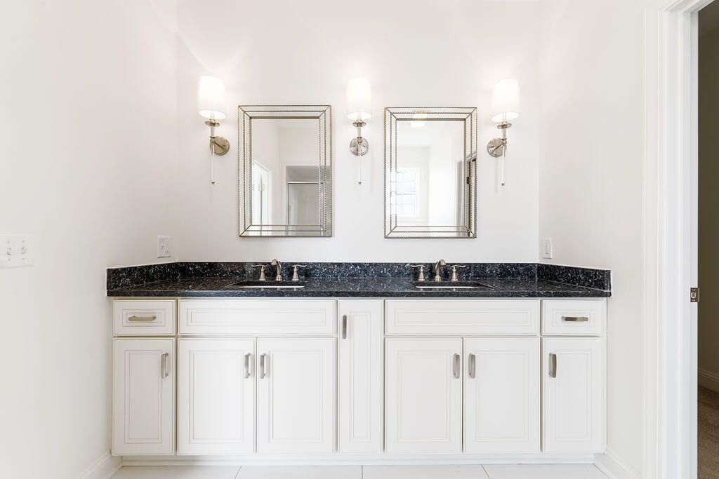 1716 Cravens Street Photo 25