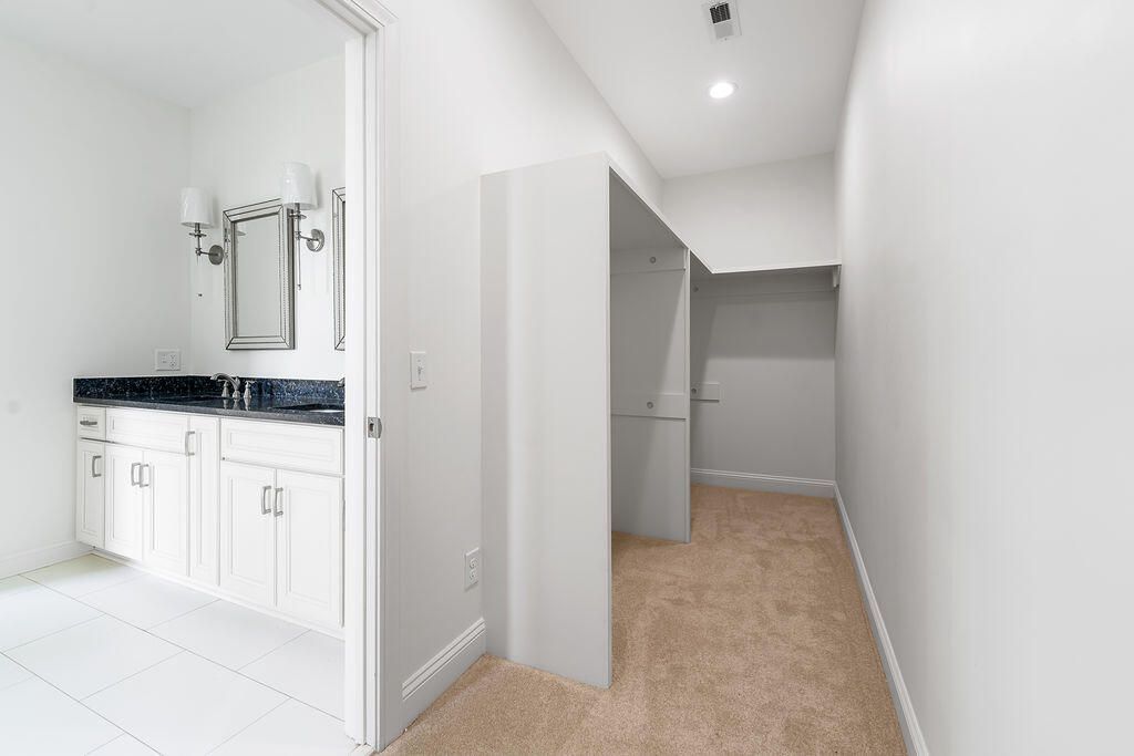 1716 Cravens Street Photo 29