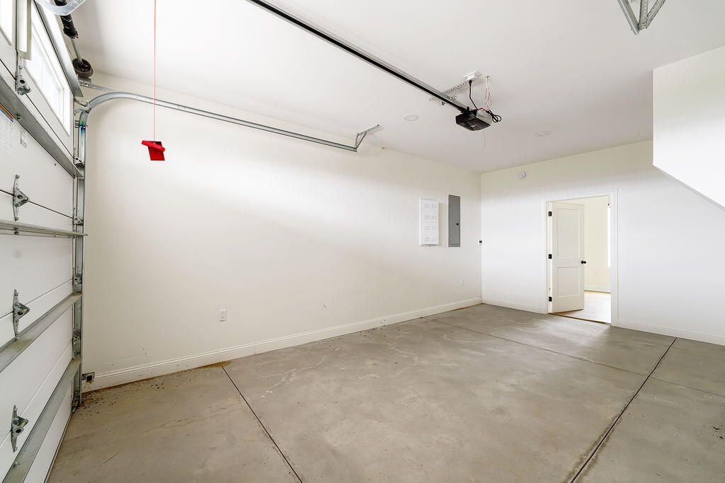 1716 Cravens Street Photo 34