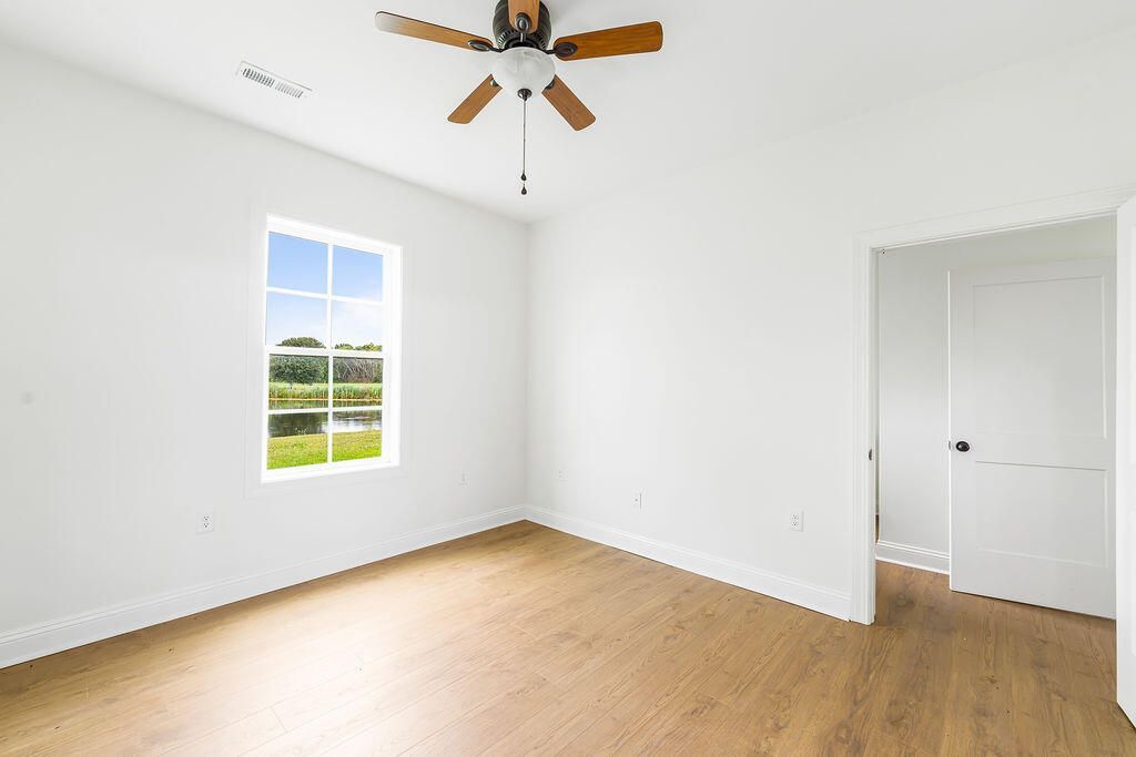 1716 Cravens Street Photo 35