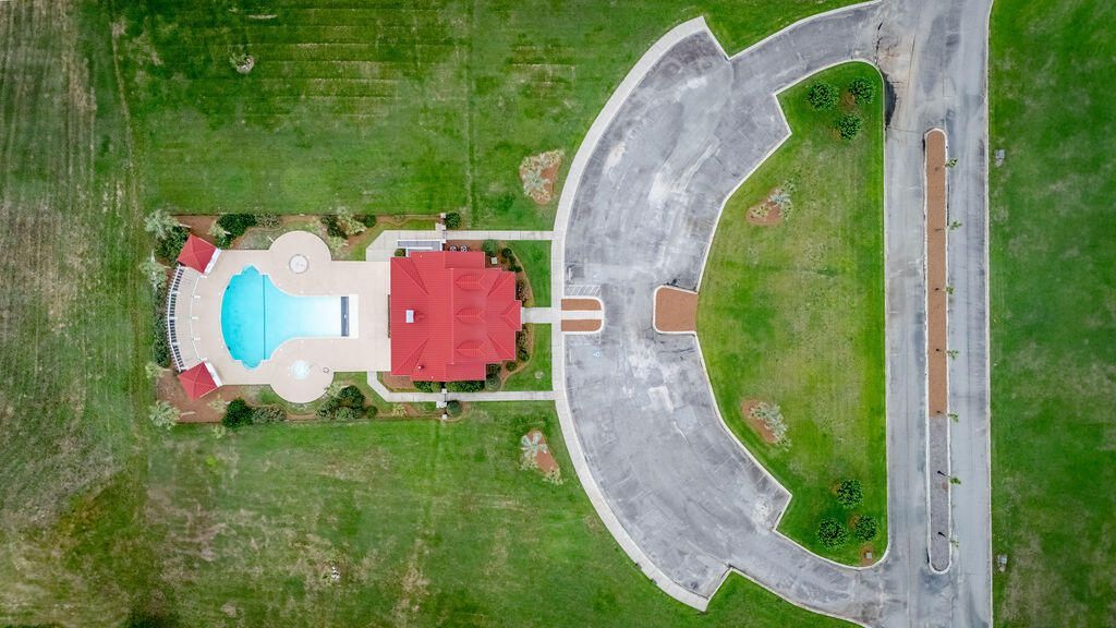 1716 Cravens Street Photo 41