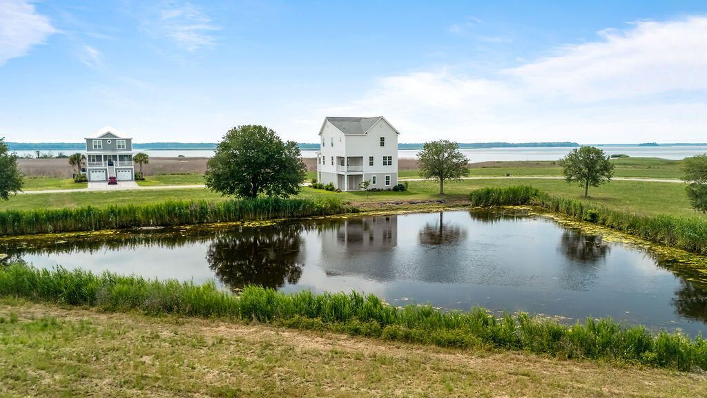 1716 Cravens Street Photo 6