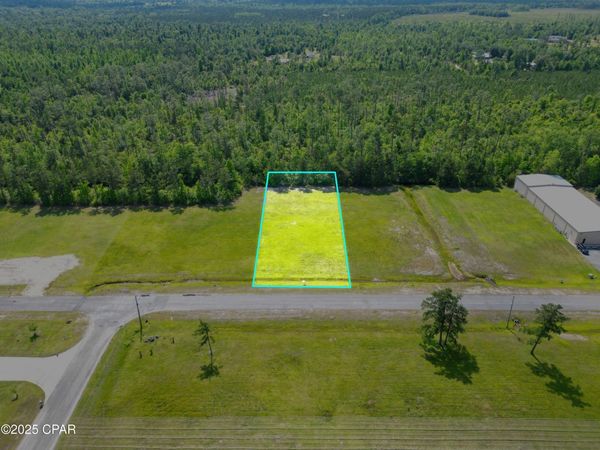 000 Commercial Park Drive, Marianna, FL 32448