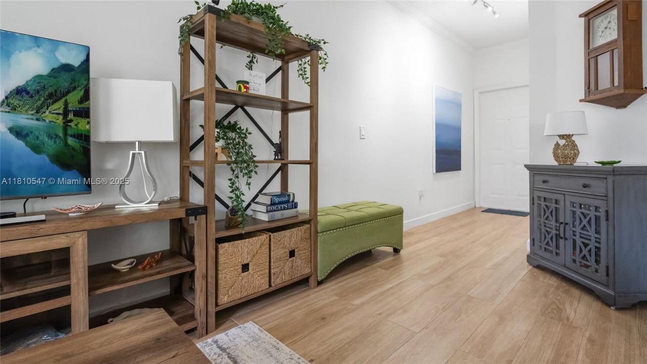 3245 NE 184th St, Unit 13213, Aventura, FL 33160 Photo