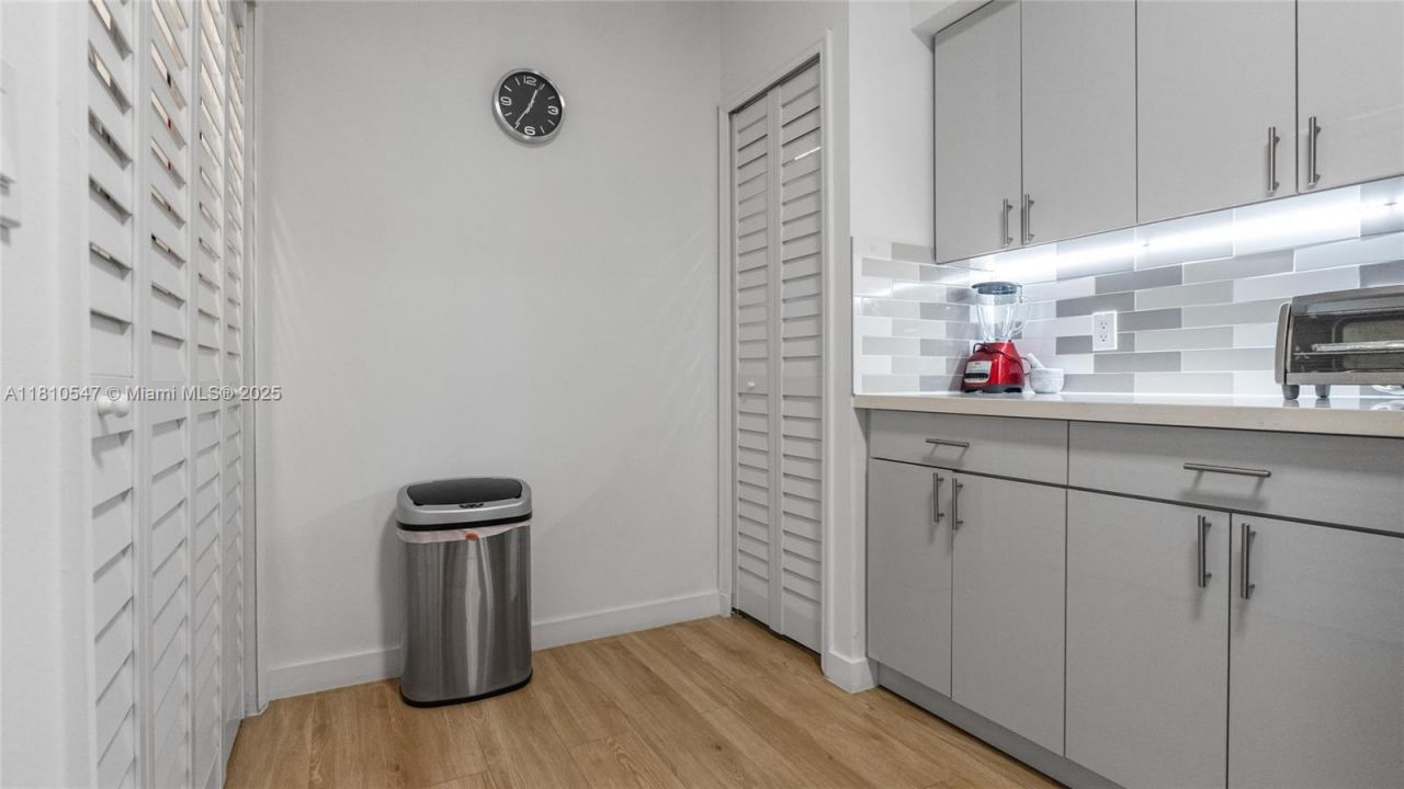 3245 NE 184th St, Unit 13213, Aventura, FL 33160 Photo