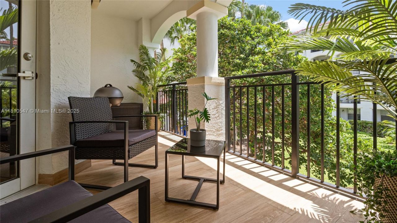 3245 NE 184th St, Unit 13213, Aventura, FL 33160 Photo