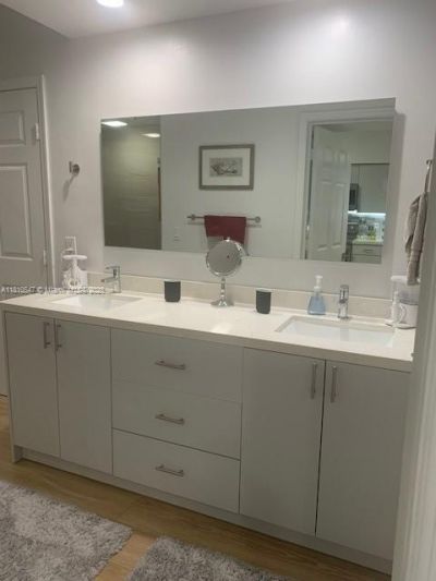 3245 NE 184th St, Unit 13213, Aventura, FL 33160 Photo