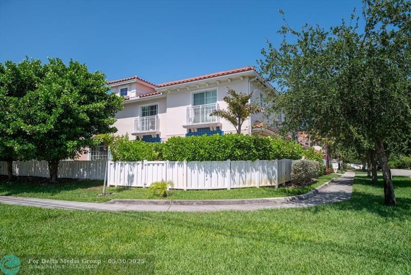 2325 SE 5th Street, Pompano Beach, FL 33062 Photo