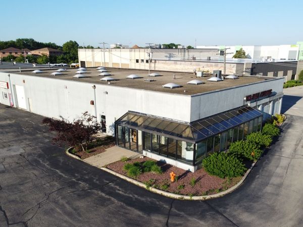 1340 W Ogden Avenue, Naperville, IL 60563