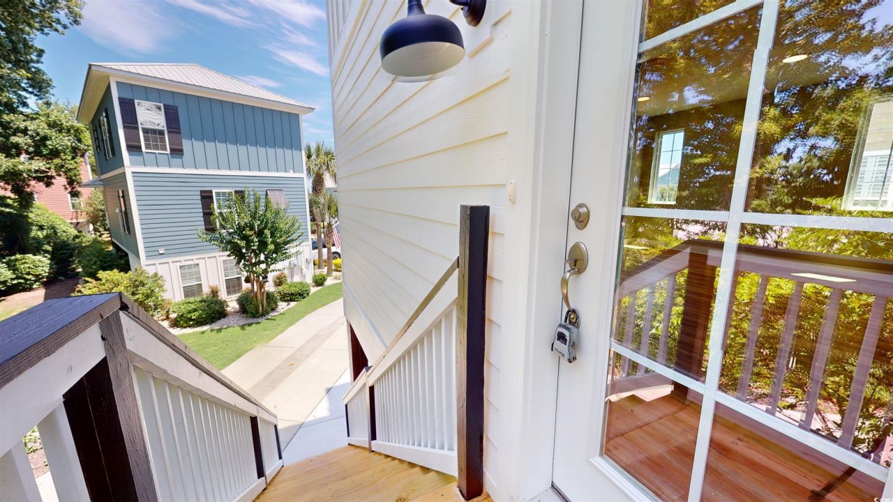 52 Fish Shack Alley Photo 13