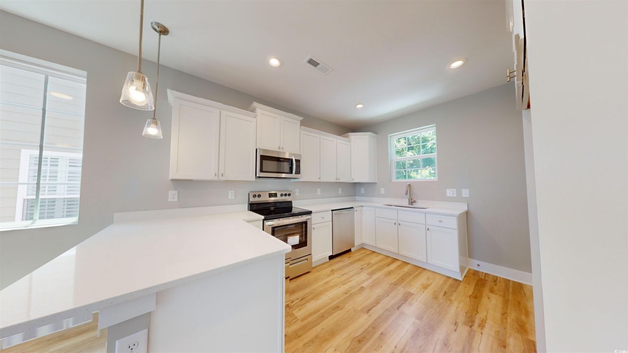 52 Fish Shack Alley Photo 18