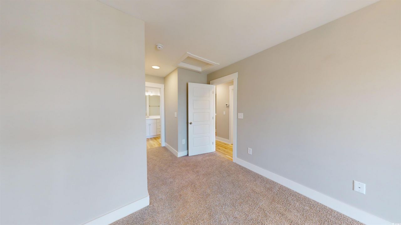 52 Fish Shack Alley Photo 26