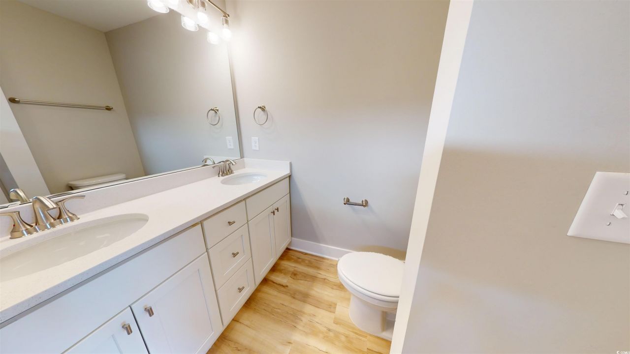 52 Fish Shack Alley Photo 27