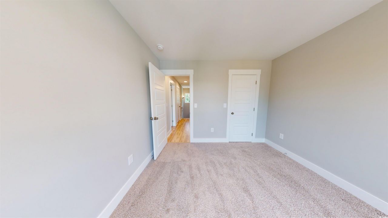 52 Fish Shack Alley Photo 32