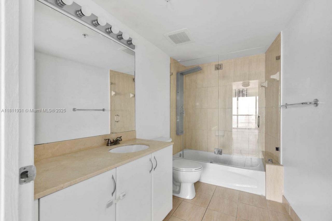 1750 N Bayshore Dr, Unit 4801, Miami, FL 33132 Photo