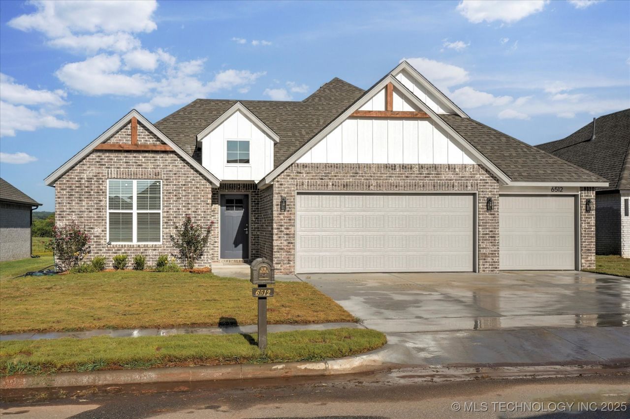 6512 N 27th Street, Broken Arrow, OK 74014 Main Photo