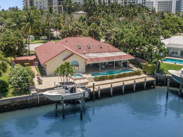 3819 N Ocean Drive, Singer Island, FL 33404