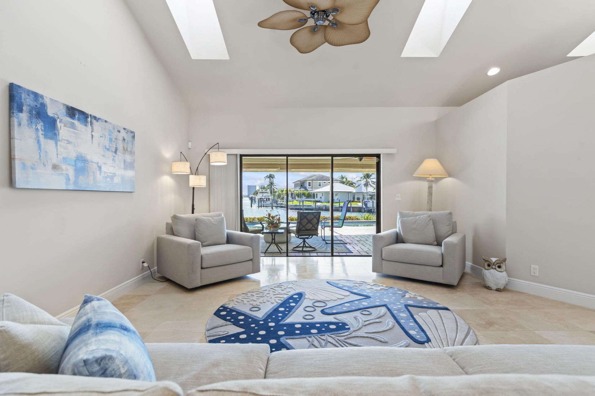 3819 N Ocean Drive, Singer Island, FL 33404 Photo