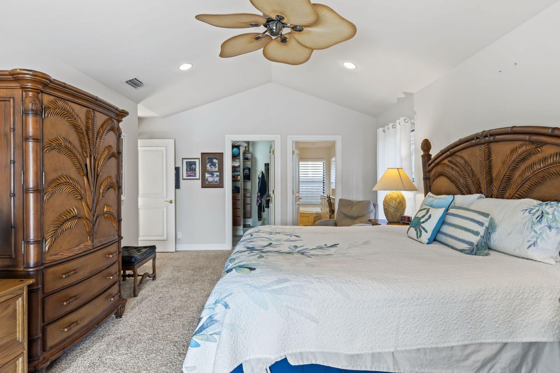 3819 N Ocean Drive, Singer Island, FL 33404 Photo