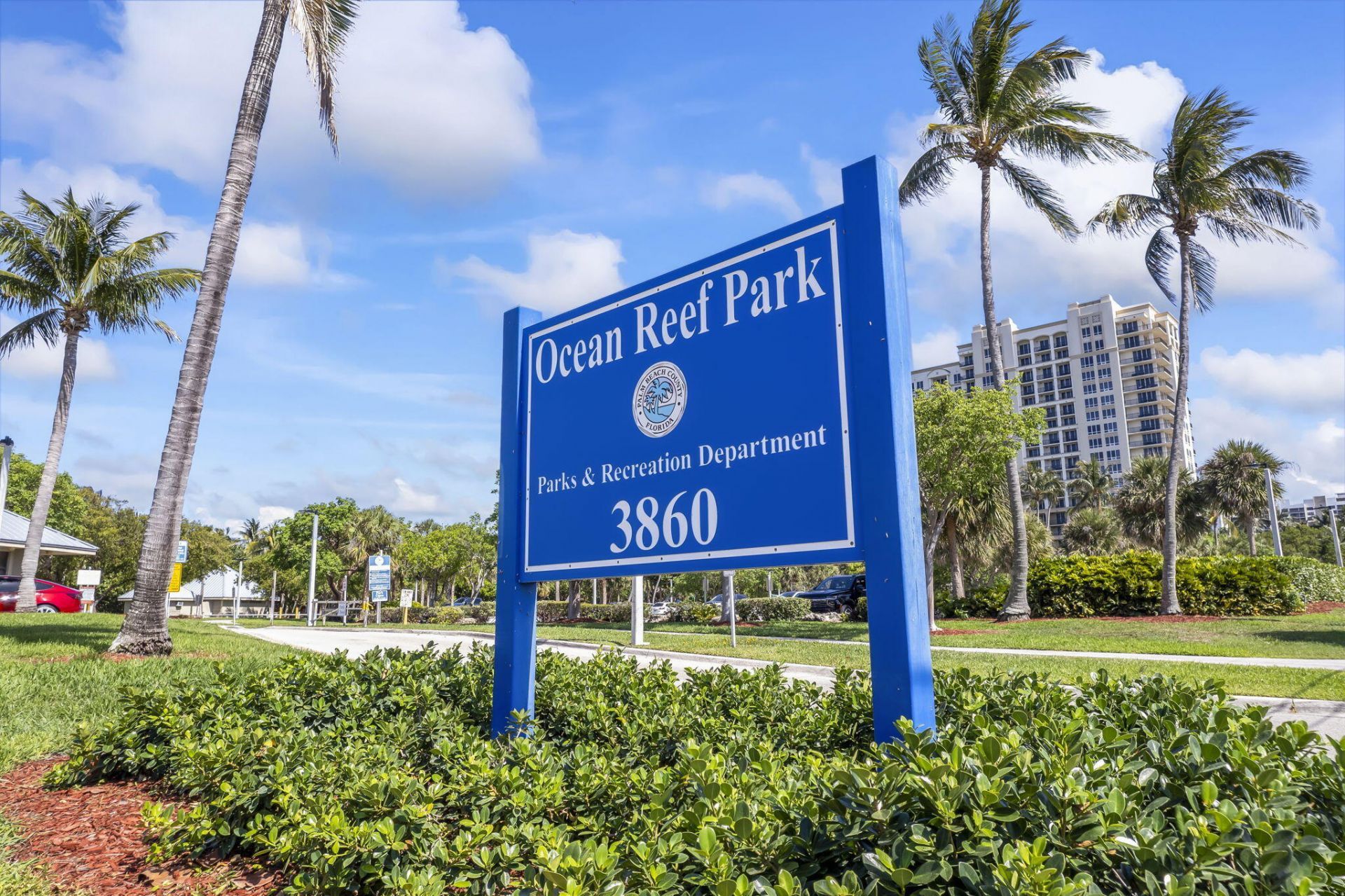 3819 N Ocean Drive, Singer Island, FL 33404 Photo