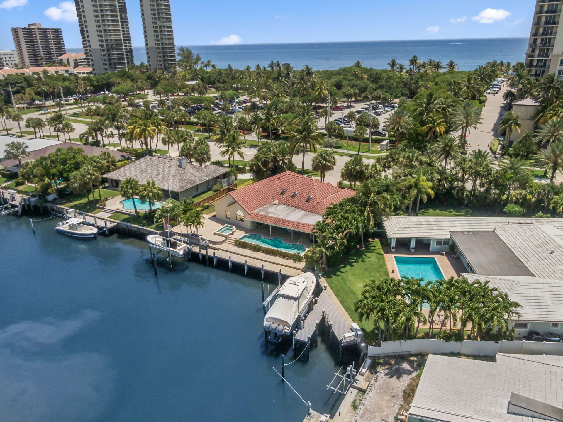3819 N Ocean Drive, Singer Island, FL 33404 Photo