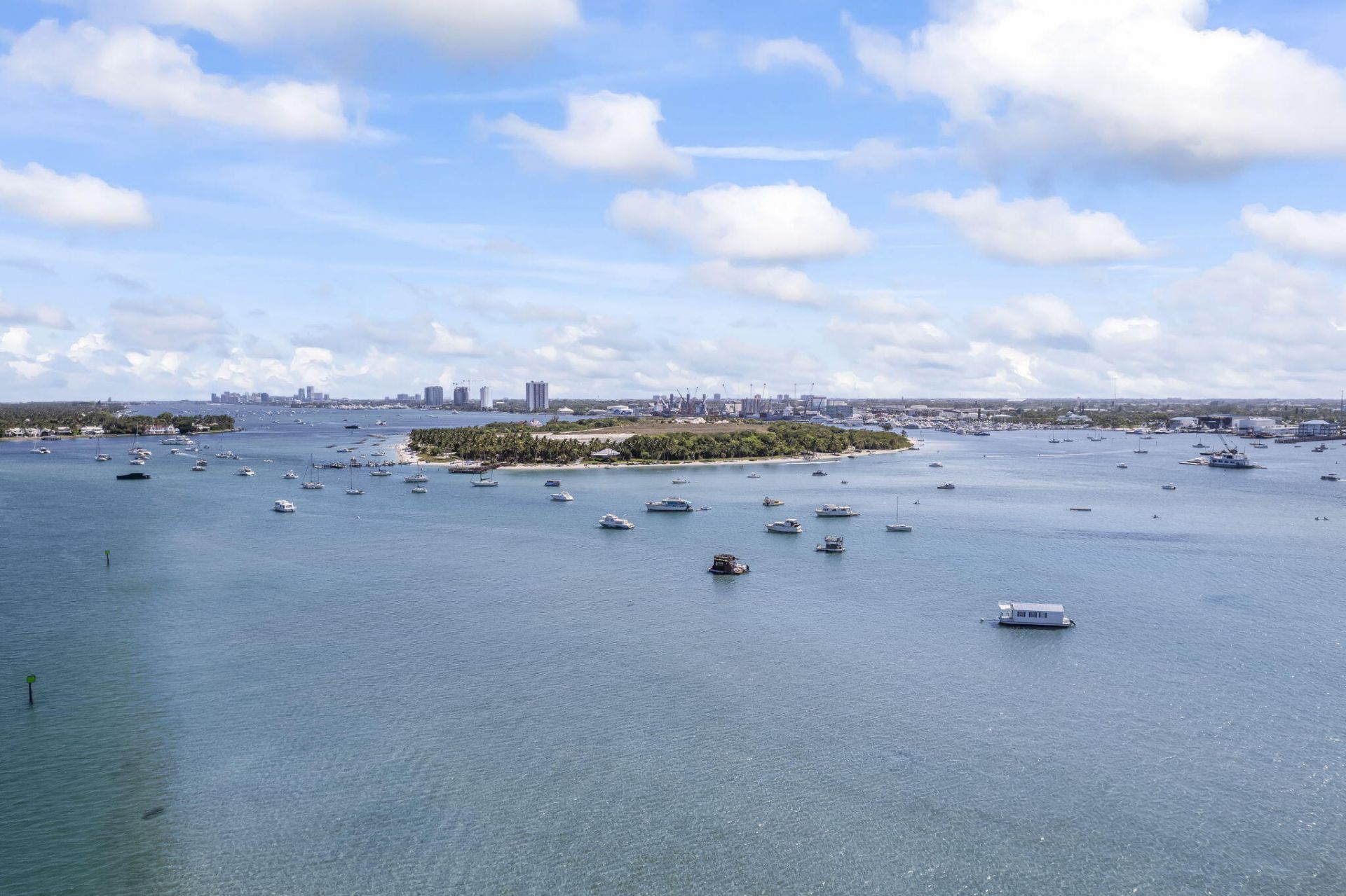 3819 N Ocean Drive, Singer Island, FL 33404 Photo