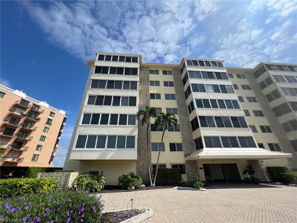 3420 Gulf Shore Blvd N, Unit 51, Naples, FL 34103 Photo
