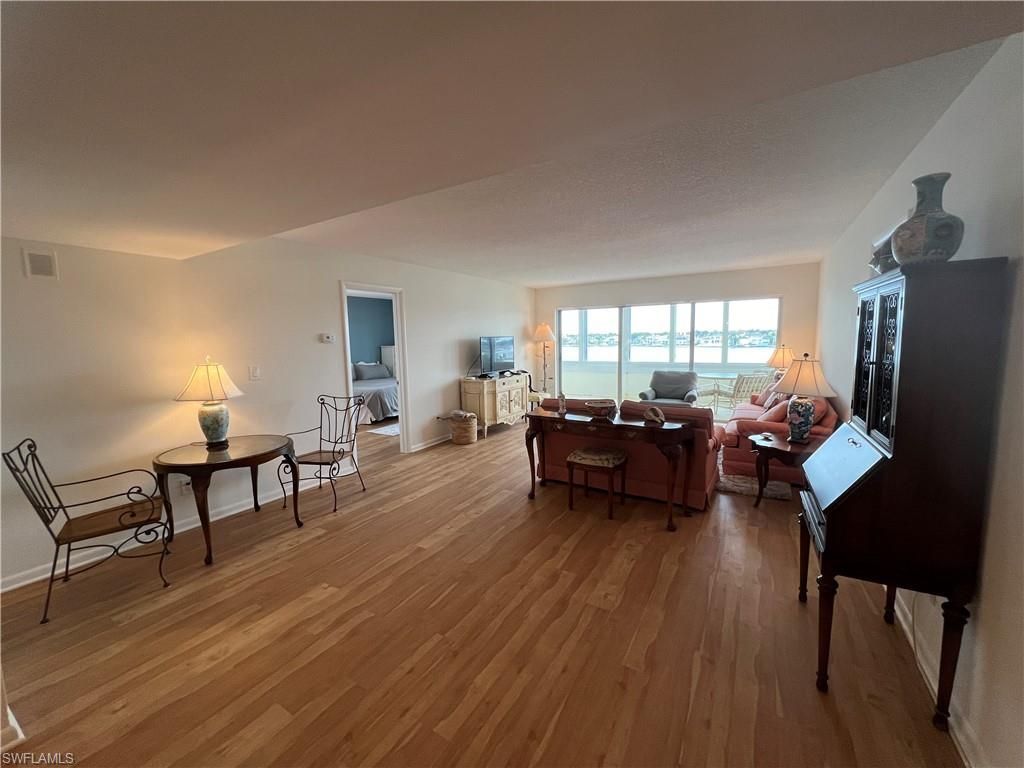 3420 Gulf Shore Blvd N, Unit 51, Naples, FL 34103 Photo