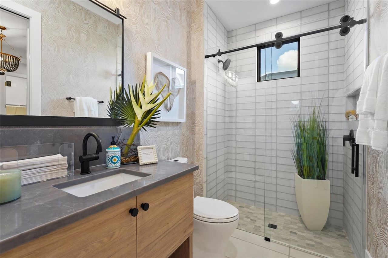 1182 Blue Shell Loop, Sarasota, FL 34240 Photo