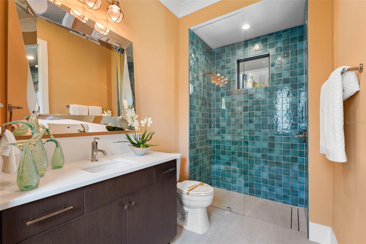 1182 Blue Shell Loop, Sarasota, FL 34240 Photo