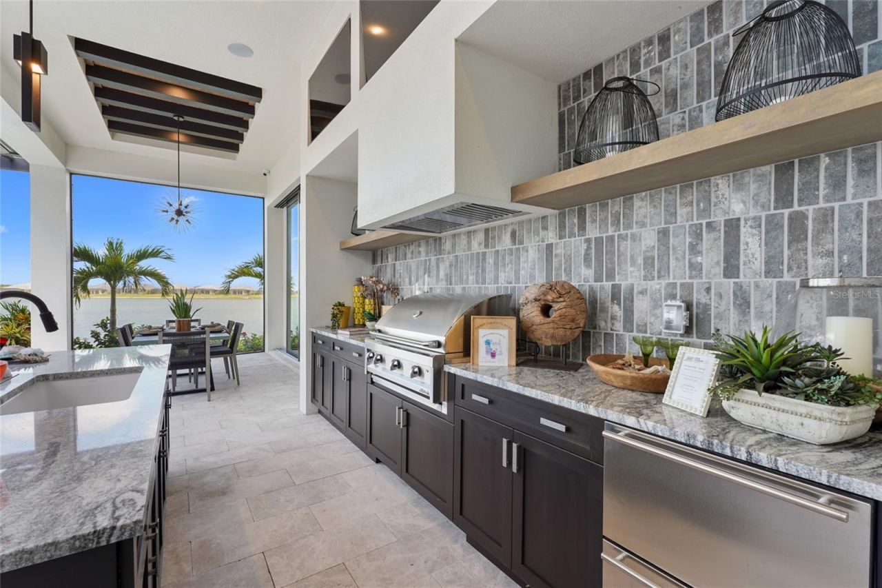 1182 Blue Shell Loop, Sarasota, FL 34240 Photo