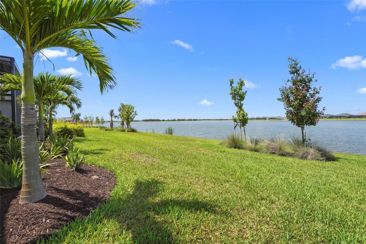 1182 Blue Shell Loop, Sarasota, FL 34240 Photo