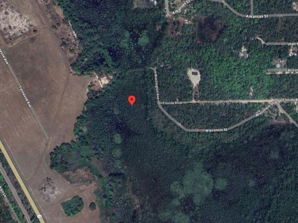 101 Washington Avenue, Satsuma, FL 32189