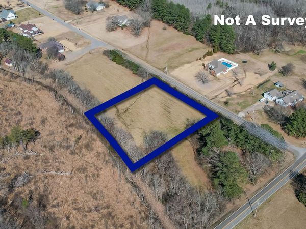 Pine Lake Dr., Corinth, MS 38834