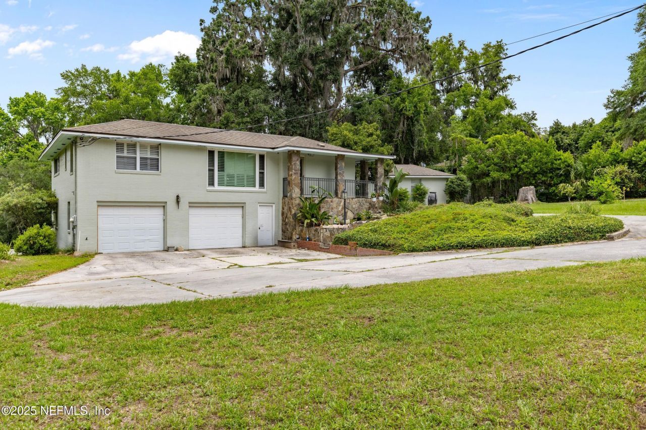 449 SW Montgomery Drive, Lake City, FL 32025 Photo