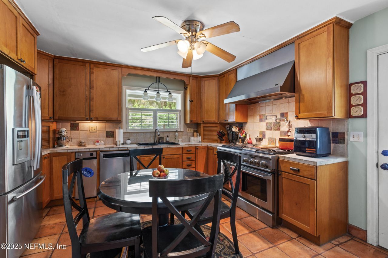 449 SW Montgomery Drive, Lake City, FL 32025 Photo