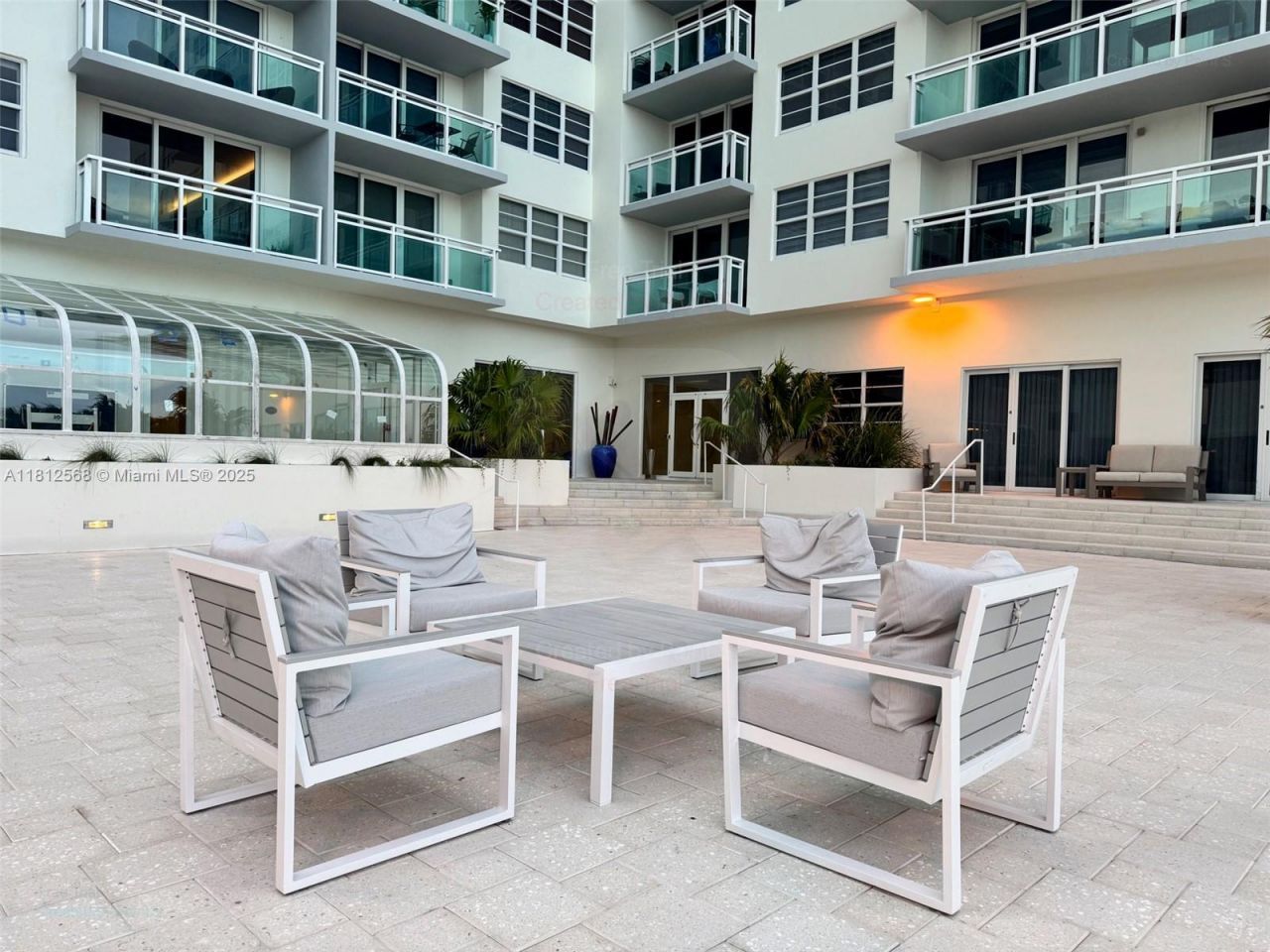 6917 Collins Ave, Unit L102, Miami Beach, FL 33141 Photo