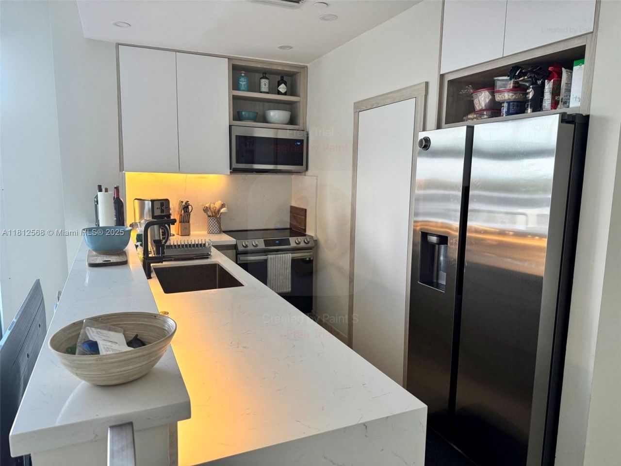 6917 Collins Ave, Unit L102, Miami Beach, FL 33141 Photo