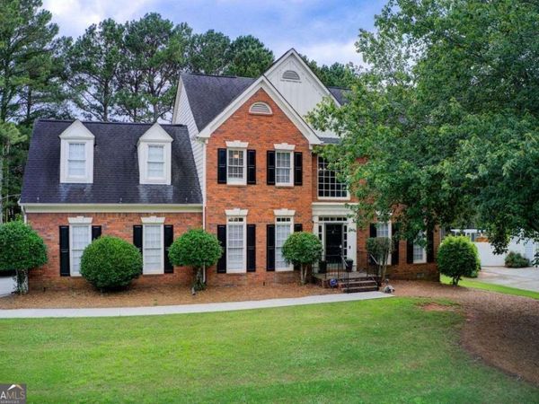 1870 MILFIELD Circle, Snellville, GA 30078