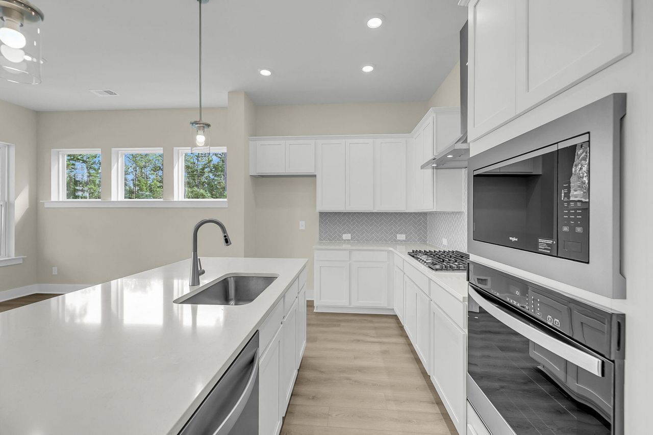 338 Trailmore Lane Photo 10